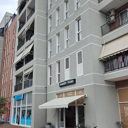 Leon *